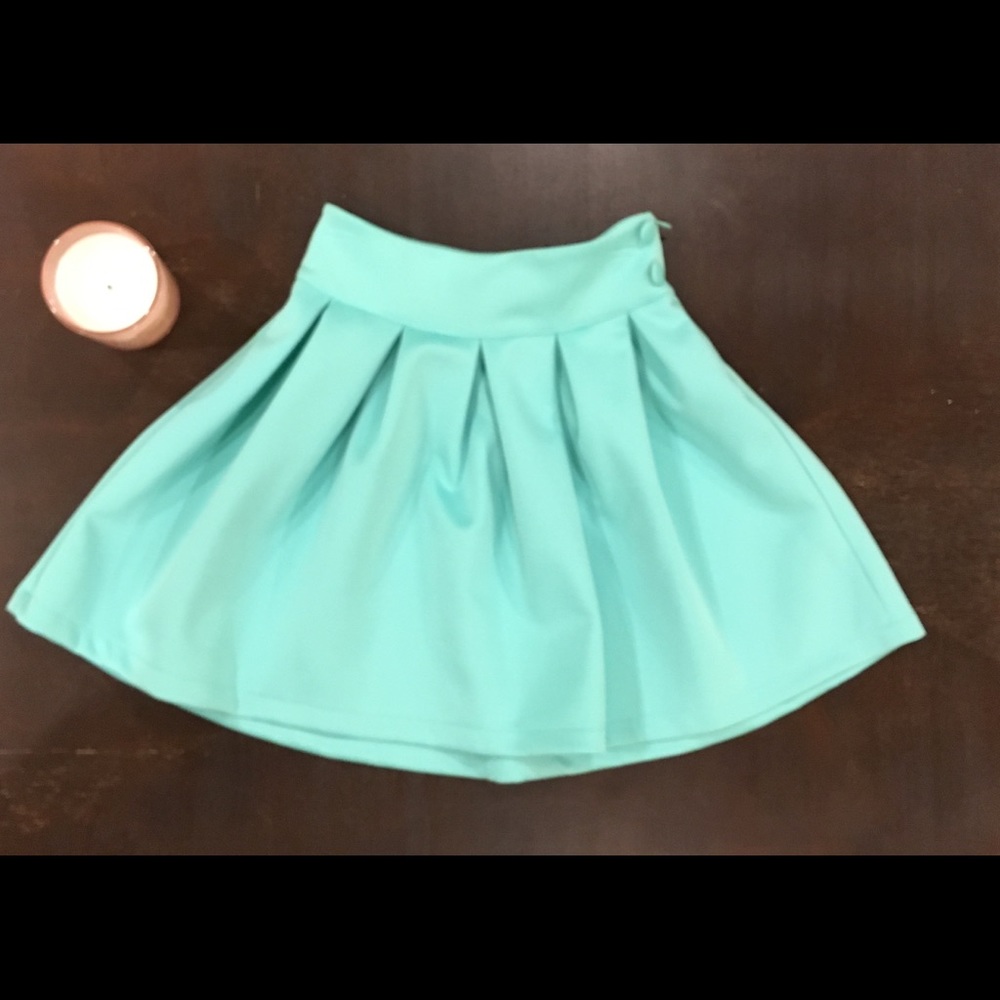 [charlotte russe] NWOT - Teal Neoprene Skirt - Picture 4 of 4